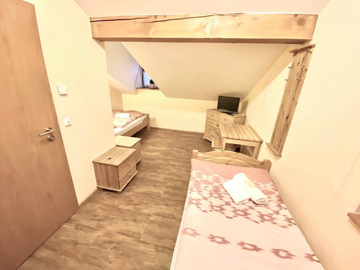 Pension Laurent Ranch Gottfrieding Chambre photo