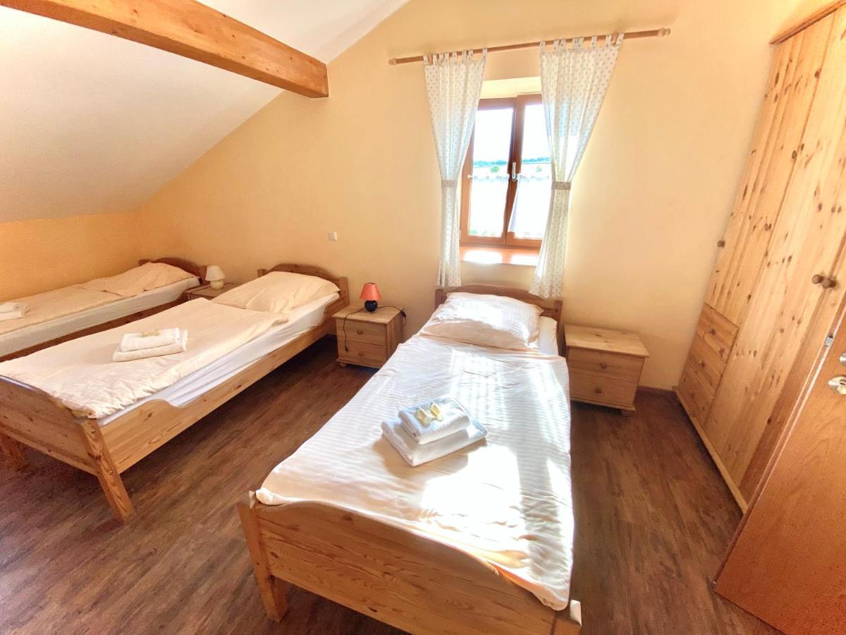 Pension Laurent Ranch Gottfrieding Chambre photo
